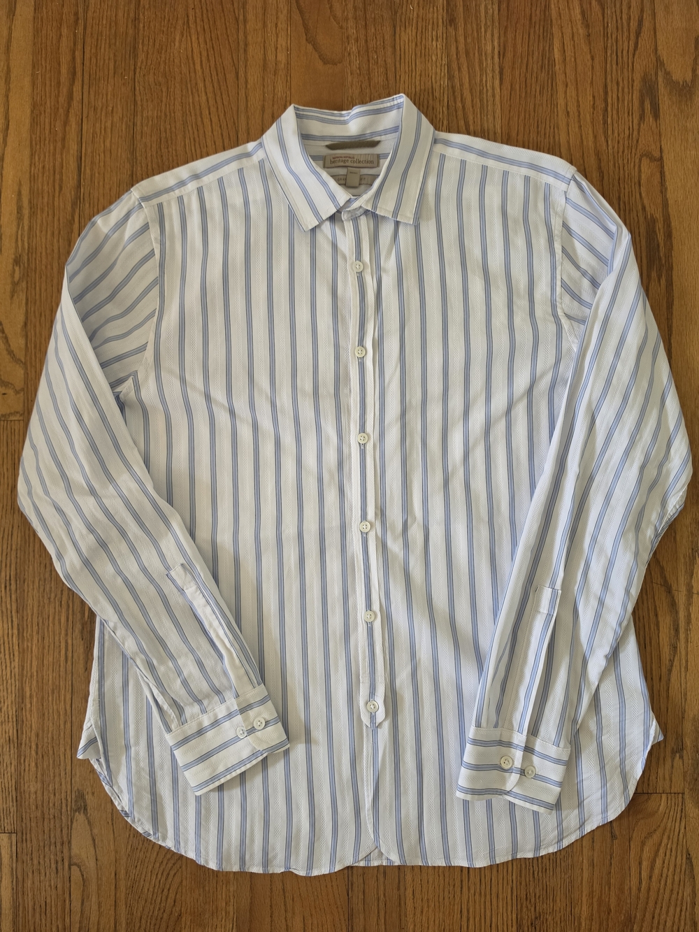 Banana Republic Light Blue and White Striped Dress Shirt Size L